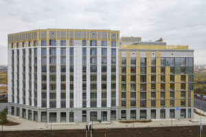 Вентилируемые фасады жилого комплекса Capital Park: архитектурная выразительность и передовые технологии