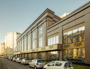 Фитнес-клуб Sculptors: инновационные вентилируемые фасады в архитектуре Санкт-Петербурга