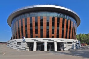 Выставочный комплекс ВДНХ-Экспо в Уфе: премиальная эстетика вентилируемого фасада