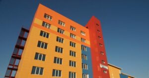 Торгово-развлекательный комплекс «Samolёt» в Красноярске: опыт применения вентилируемых фасадов - Изображение 5